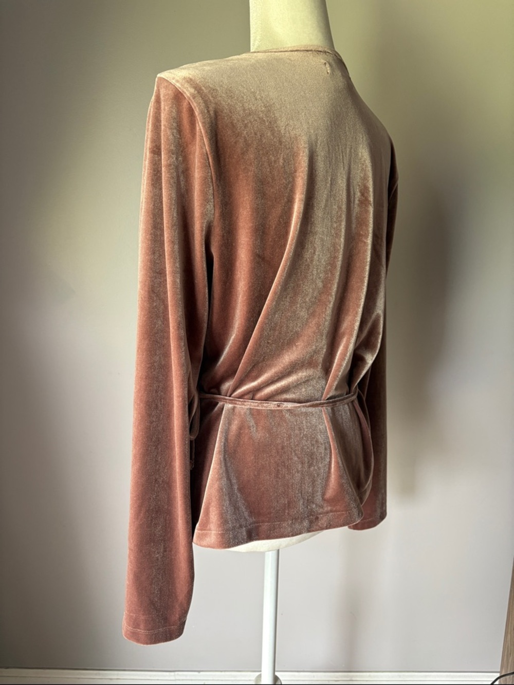 MADEWELL Warm Ash Velvet Ballet Wrap Top - Picture 5 of 8